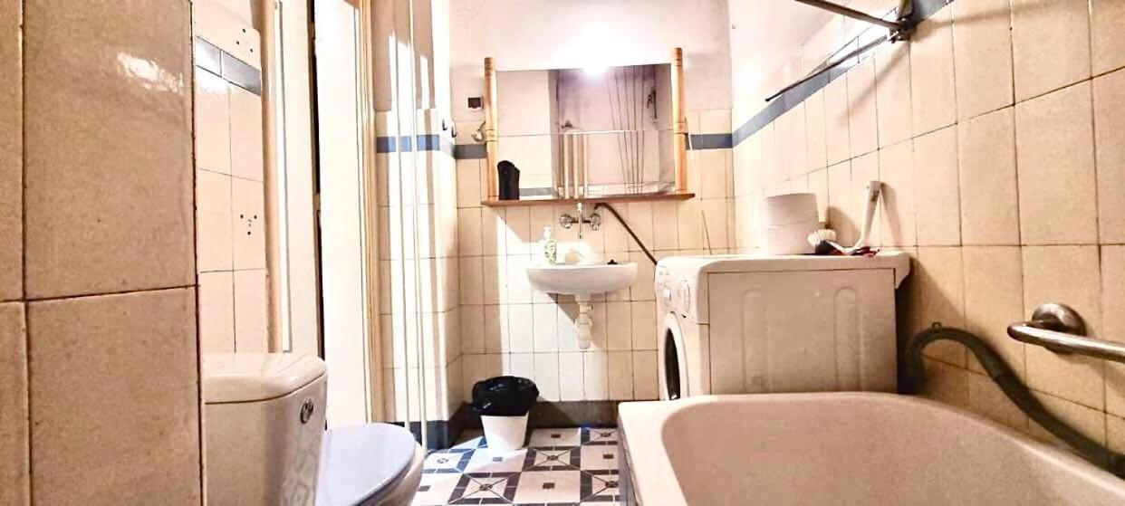 Studio Retro Next To The Market Square In Krakow Apartamento Exterior foto